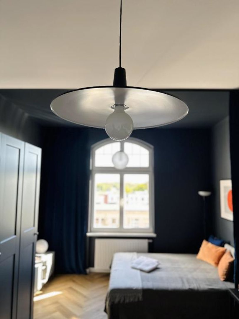 Symetria Apartment